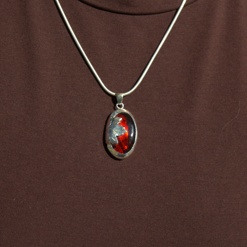 Handmade sterling silver Amber Leaf Pendant with natural crystal – Emilia Rose Designs