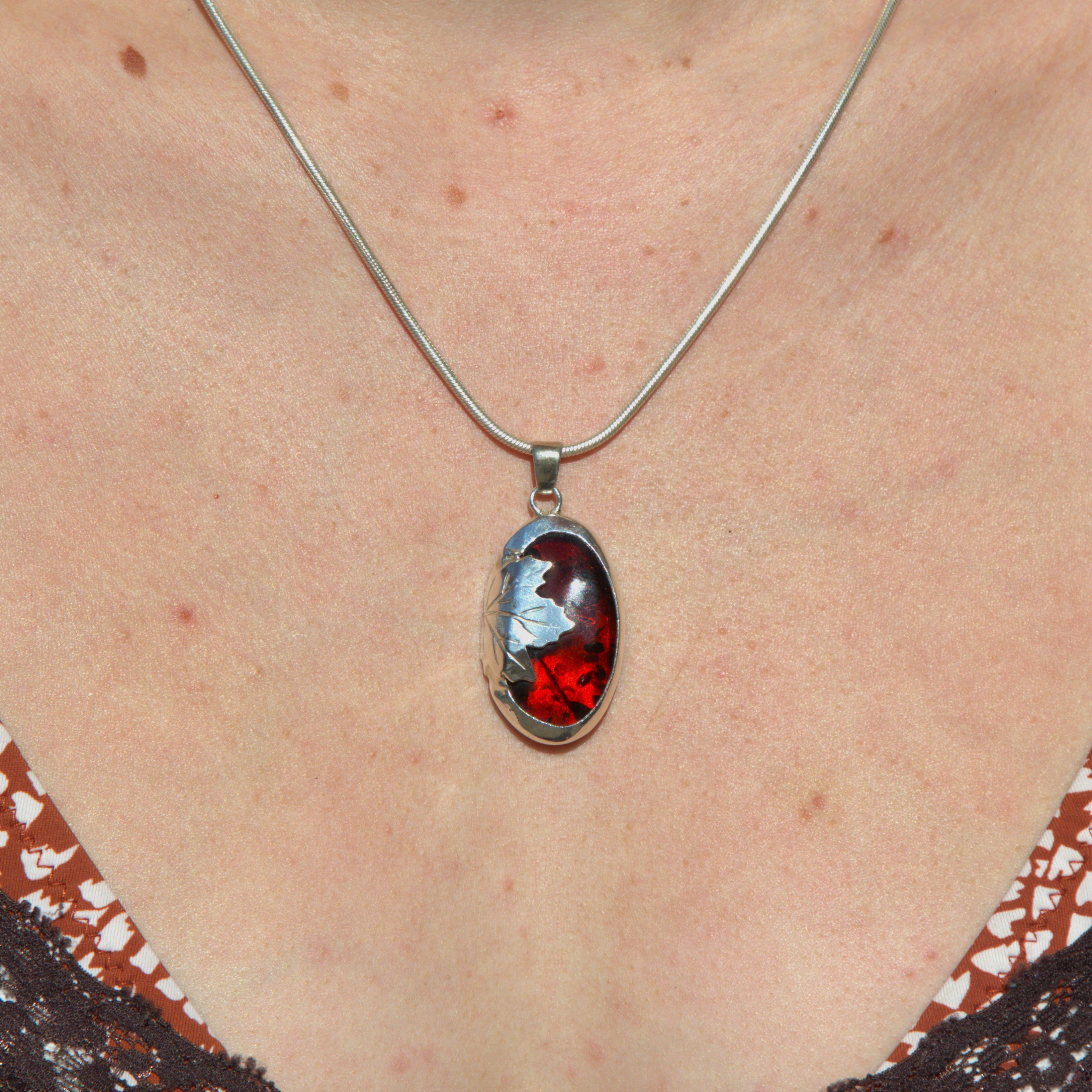 Handmade sterling silver Amber Leaf Pendant with natural crystal – Emilia Rose Designs