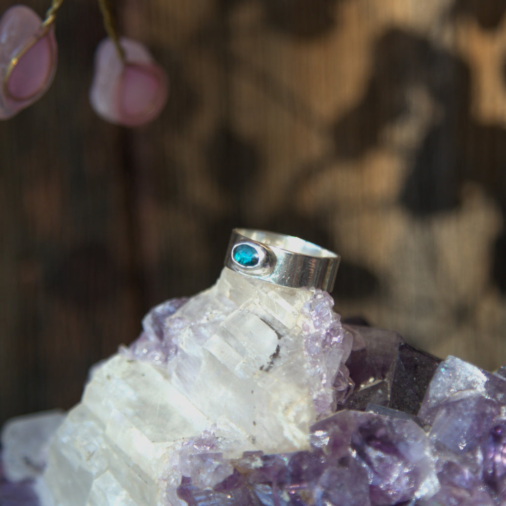 Handmade sterling silver Ring with natural crystal – Emilia Rose Designs